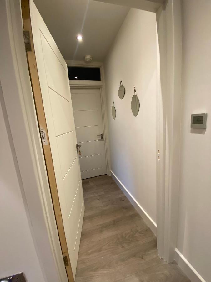 Quiet North London - 2 X Double Bedrooms - Close To Station And 20Mins Central London Totteridge Eksteriør billede