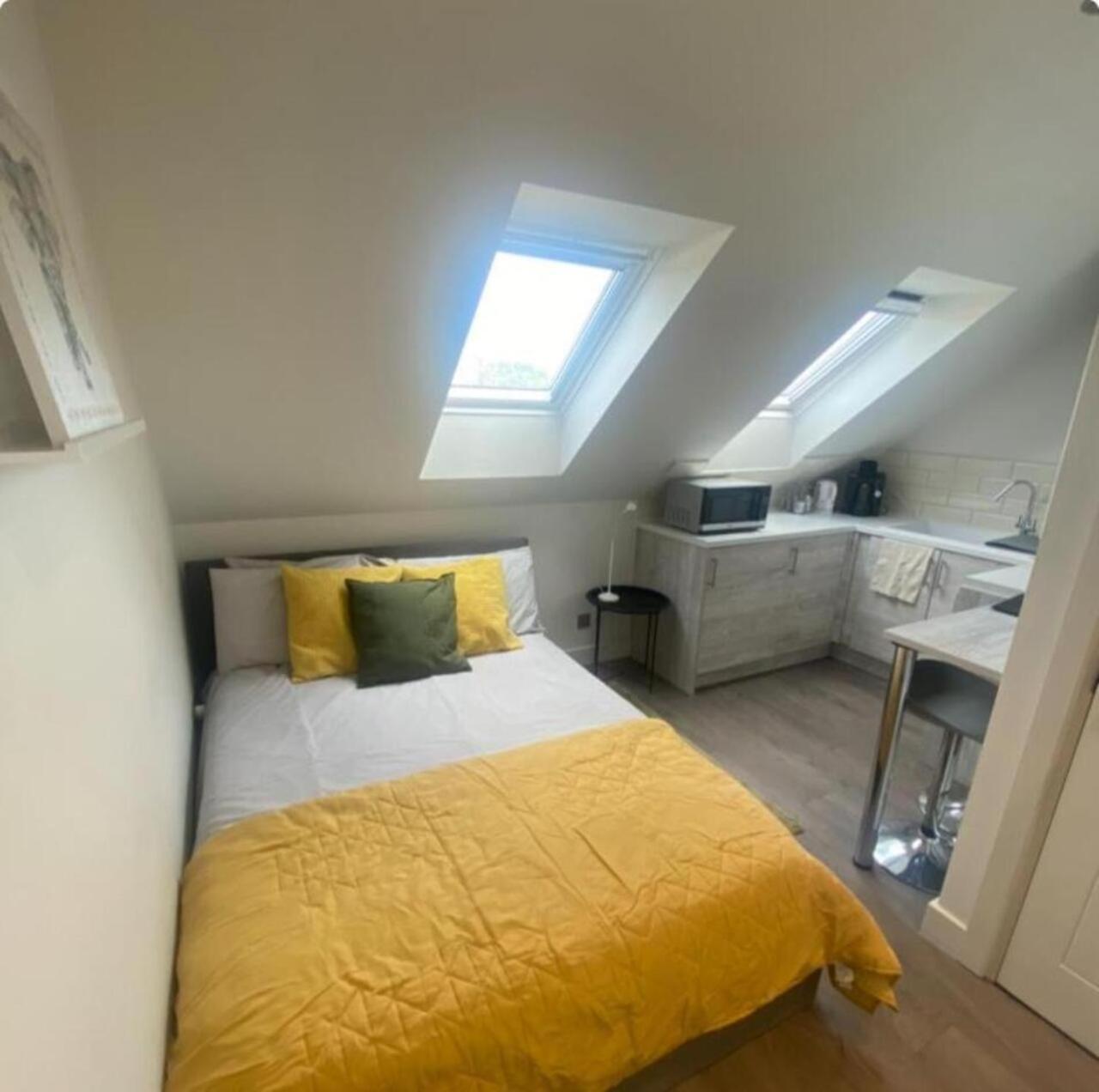 Quiet North London - 2 X Double Bedrooms - Close To Station And 20Mins Central London Totteridge Eksteriør billede